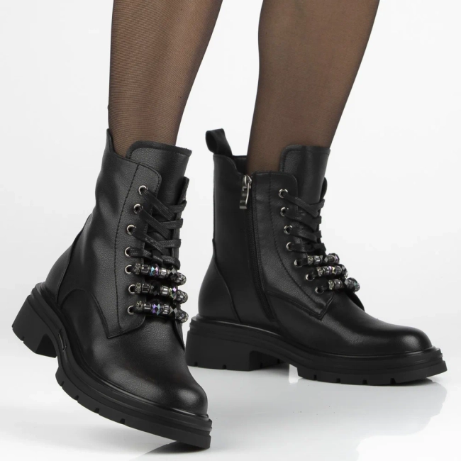 Leather ankle boots Filippo DBT7347/25 BK