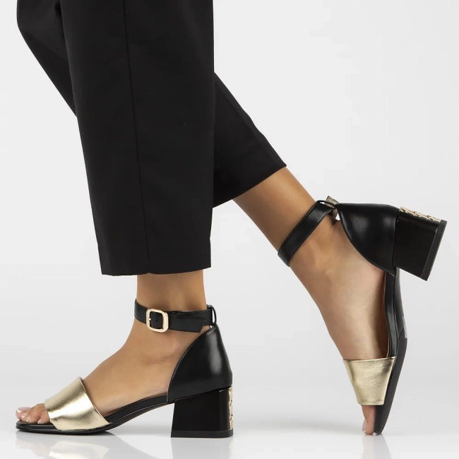 Leather sandals Filippo DS6171/24 BK GO black