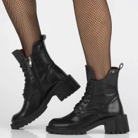 Leather ankle boots Filippo DBT6501/24 BK black