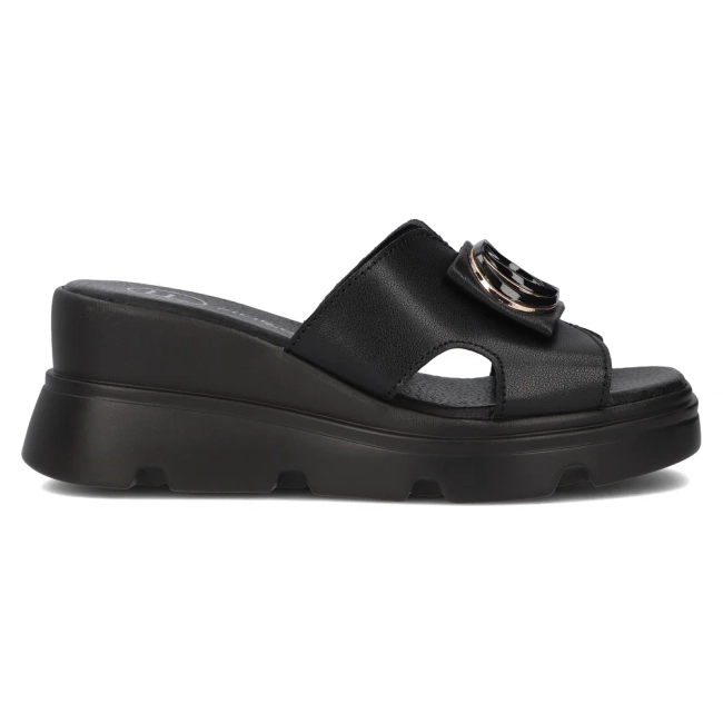 Leather flip-flops Filippo DK6078/24 BK black