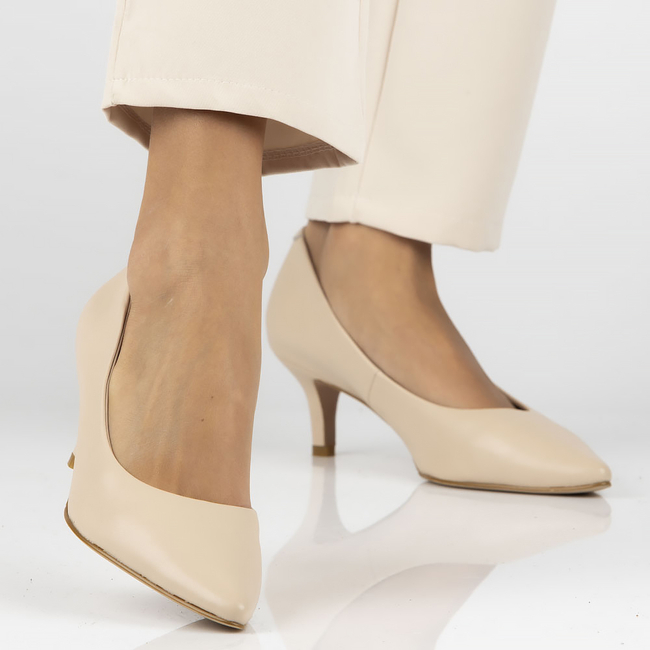 Skórzane czółenka Filippo DP4426/23 BE beżowe