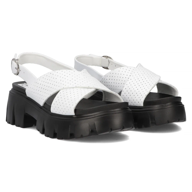 Leather sandals Filippo DS6059/24 WH white