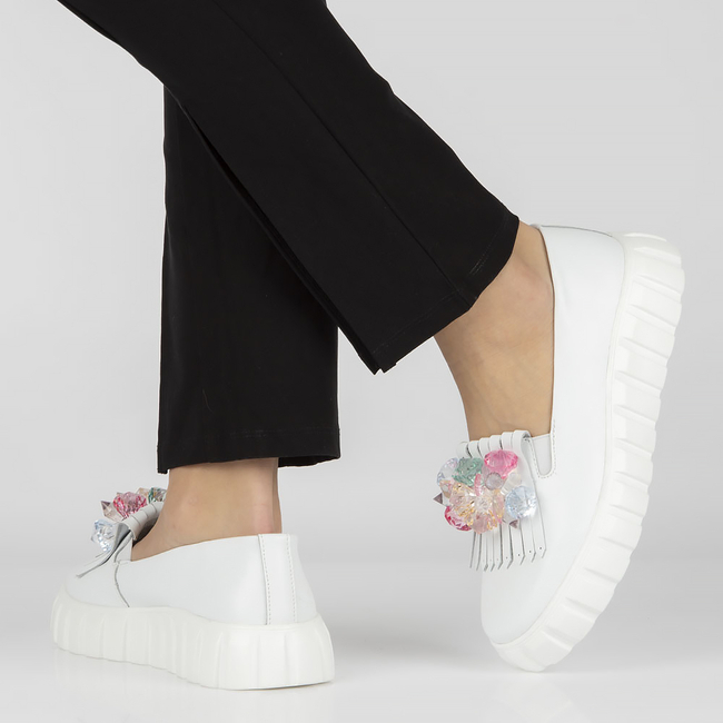 Leather shoes Filippo DP4593/23 WH white