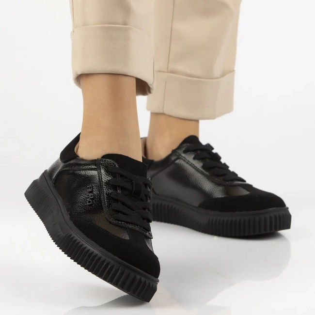 Skórzane sneakersy Filippo DP7123/25 BK czarne