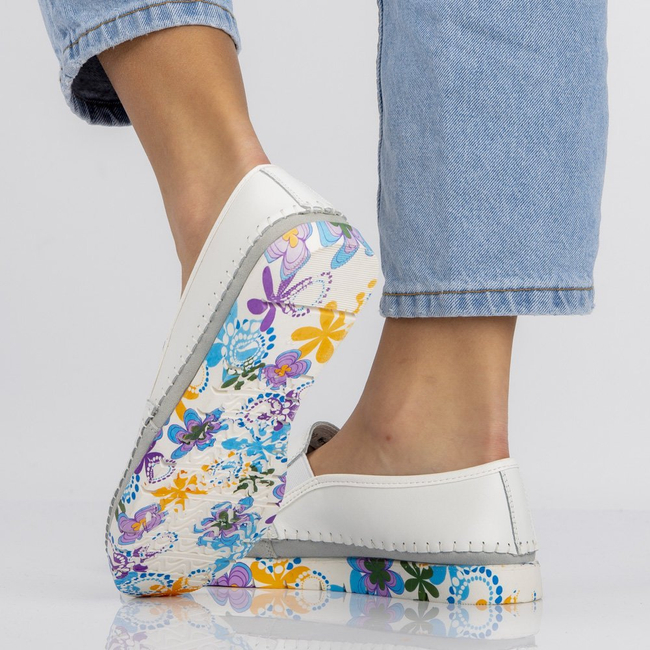 Skórzane półbuty Filippo DP1212/20 WH białe