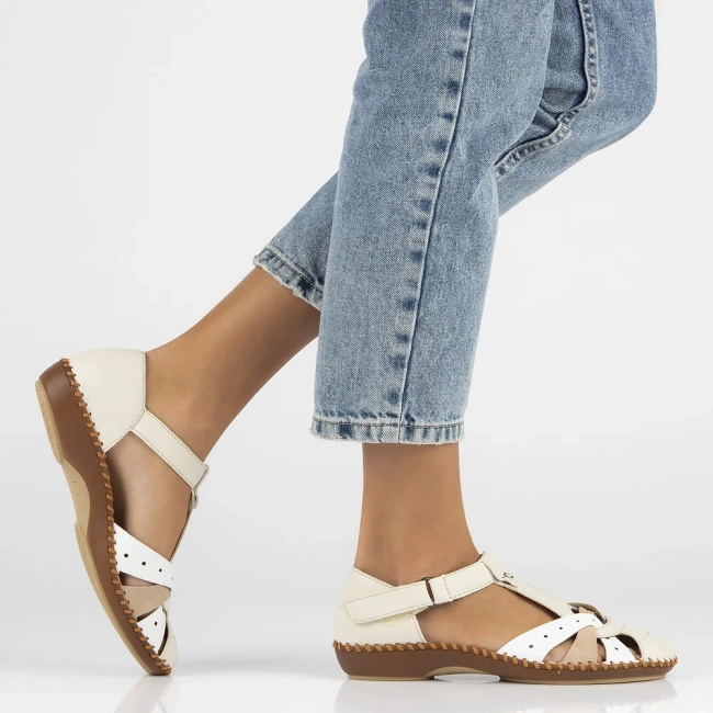 Sandals Rieker M1655-61 beige