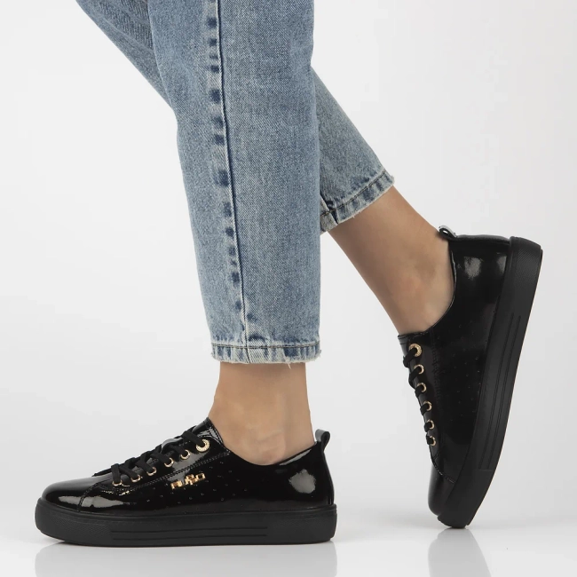 Leather sneakers Filippo DP7052/25 BK black