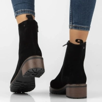 Leather heeled ankle boots Filippo DBT7930/26 BK black