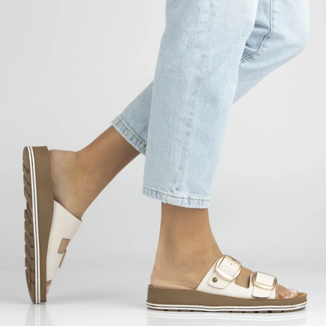 Leather flip-flops Maciejka P7537-22/00-4 beige