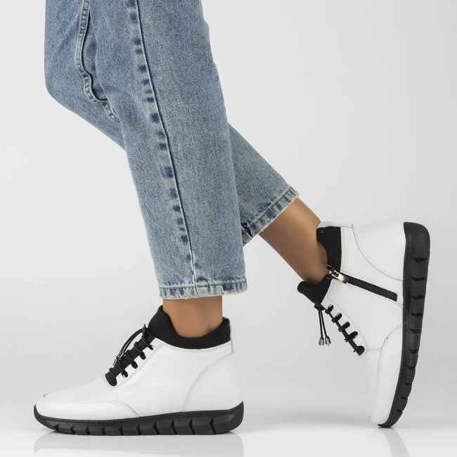 Artiker leather boots 55C0906 white