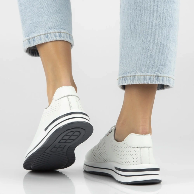 Leather shoes Filippo DP7608/26 WH white