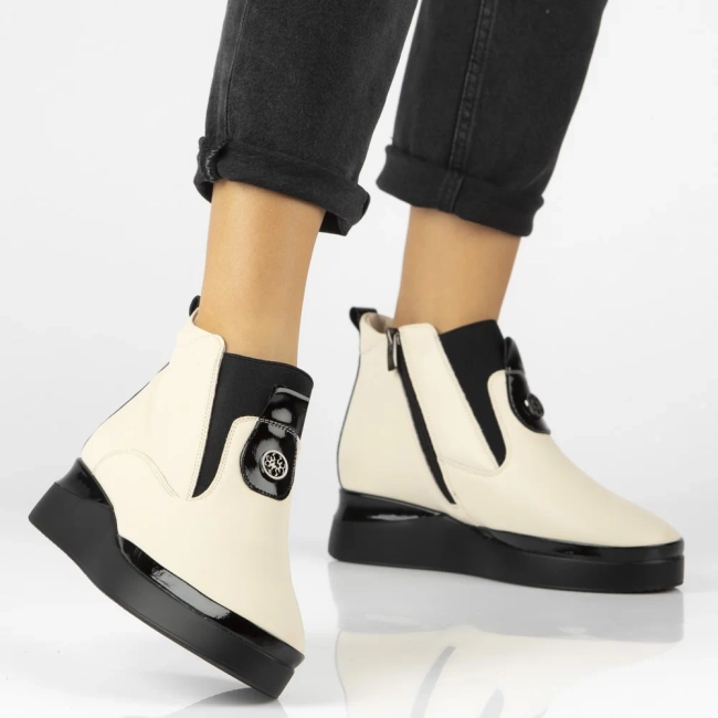 Skórzane botki na platformie Filippo DBT7392/25 BE beżowe