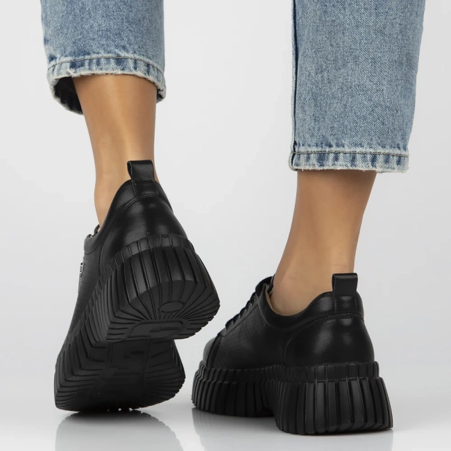 Skórzane sneakersy Filippo DP6779/25 BK czarne