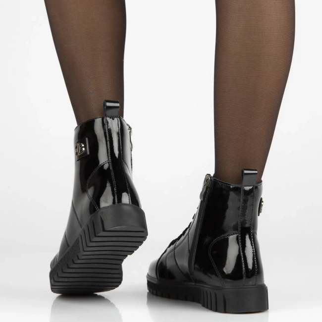 Skórzane trzewiki Filippo DBT7273/25 BK czarne