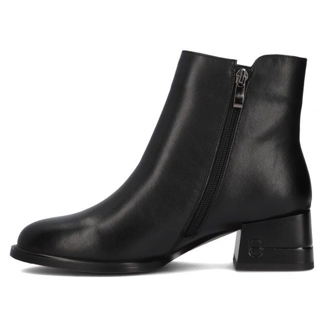Leather ankle boots Filippo DBT6323/24 BK black