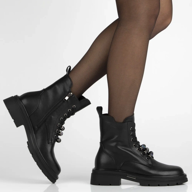 Leather ankle boots Filippo DBT7347/25 BK