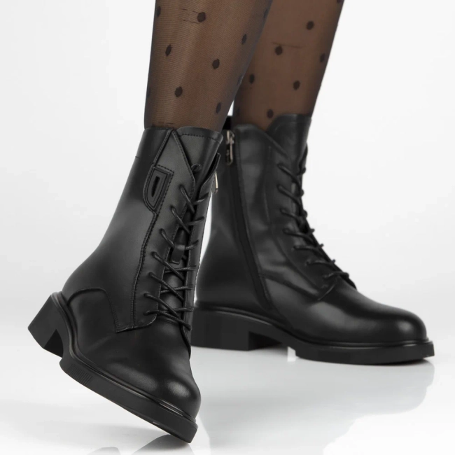 Leather ankle boots Filippo DBT7189/25 BK black