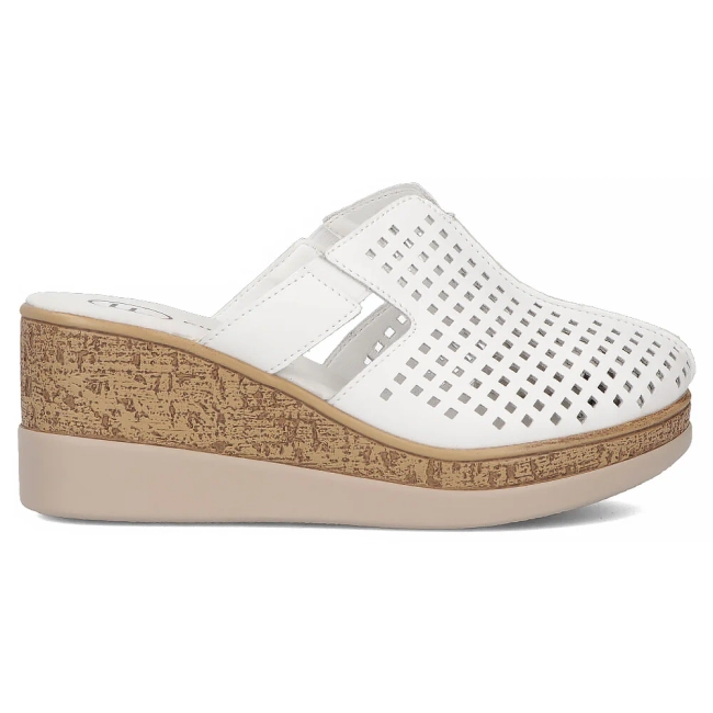 Leather slippers Filippo DK6818/25 WH white