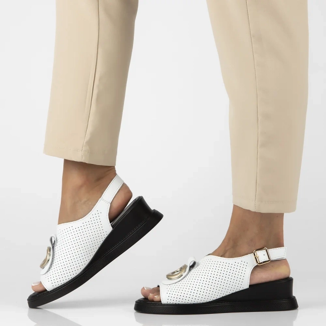 Leather sandals Filippo DS6873/25 WH white