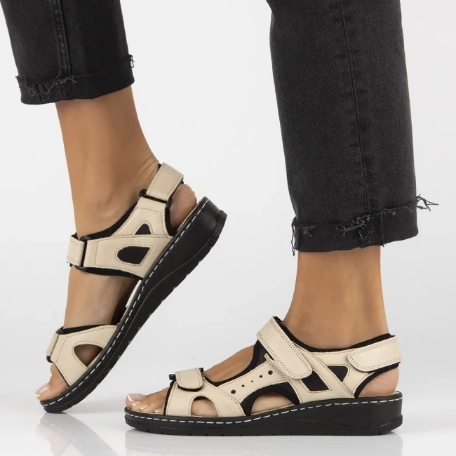 Leather sandals Artiker 52C0294 beige