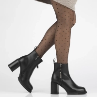 Skórzane botki na słupku Filippo DBT6641/24 BK czarne