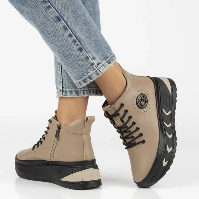 Leather ankle boots Filippo DBT4214/25 TP taupe