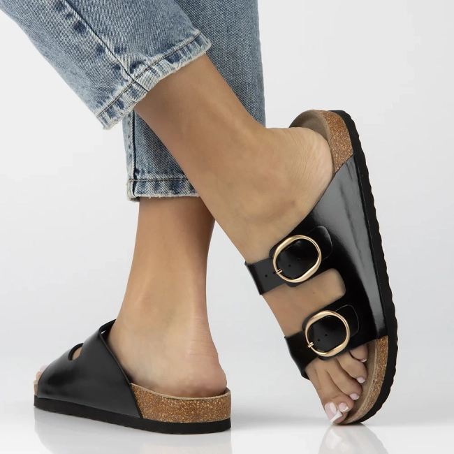 Skórzane klapki Filippo DK7061/25 BK L czarne