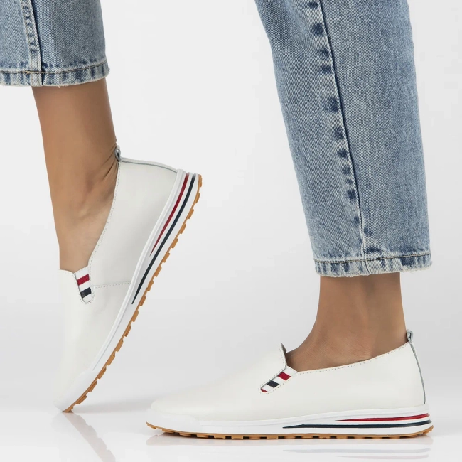 Leather shoes Filippo DP3510/25 WH white