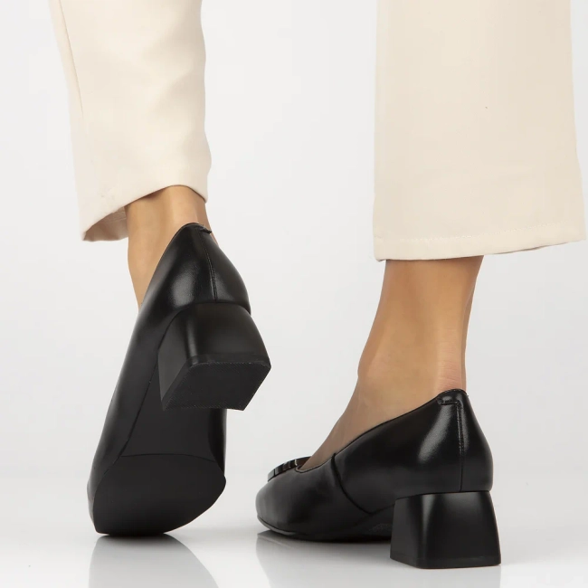 Leather shoes Filippo DP6946/25 BK black