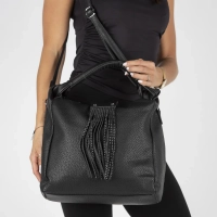 Czarna torebka noir fringe