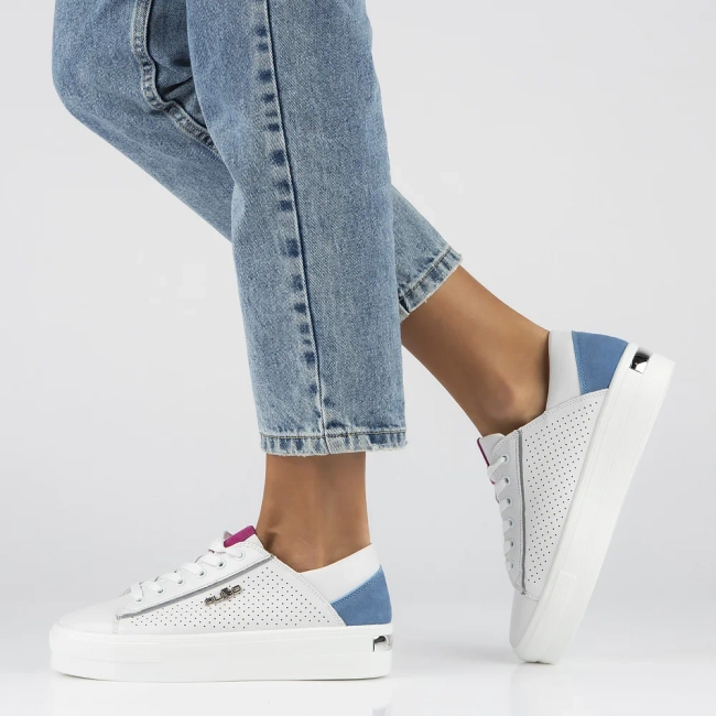 Skórzane półbuty na platformie Filippo DP6031/24 WH białe