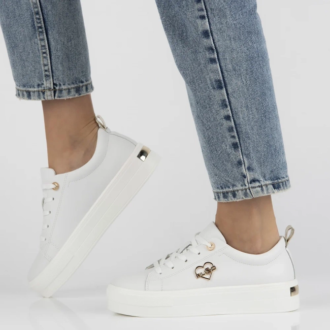 Leather shoes Filippo DP3533/25 WH H white