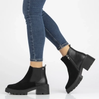 Leather ankle boots Filippo DBT6464/24 BK black