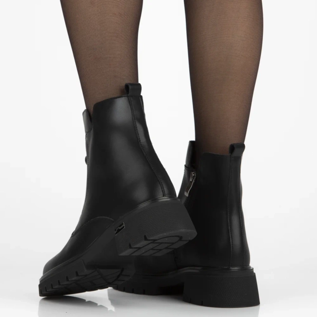 Skórzane botki na obcasie Filippo DBT7148/25 BK czarne