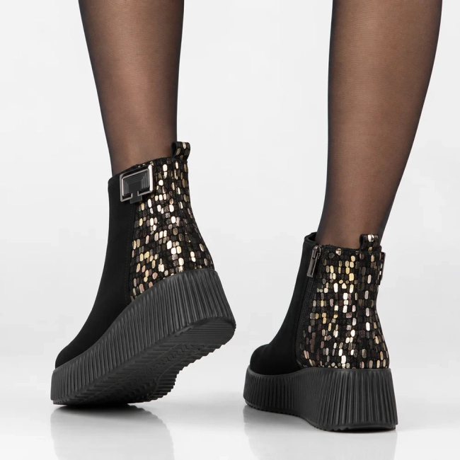 Leather platform ankle boots Filippo DBT7268/26 BK GO black