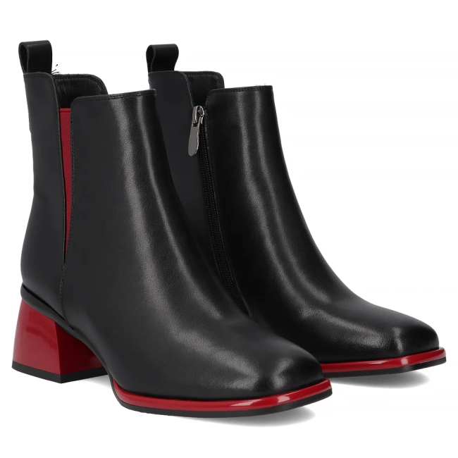 Skórzane botki na obcasie Filippo DBT7374/26 BK RD czarne