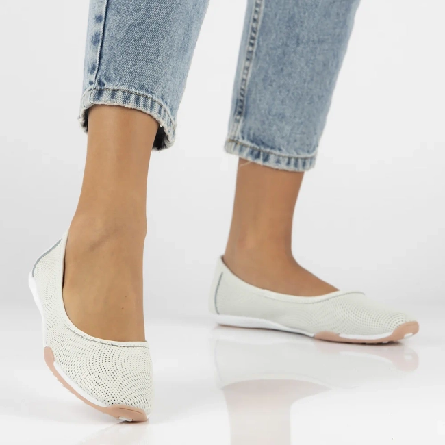 Leather shoes Filippo DP3681/24 WH white