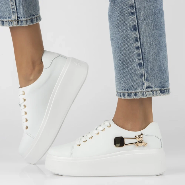 Leather sneakers Filippo DP6423/24 WH white