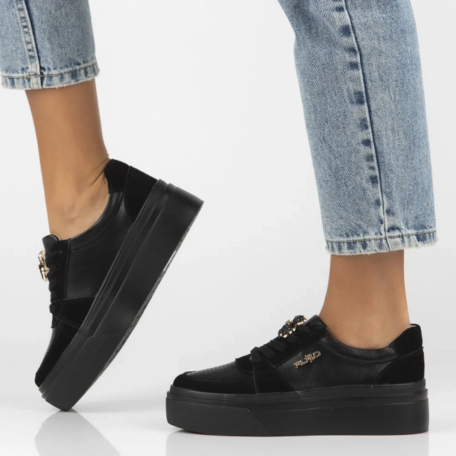 Leather sneakers Filippo DP6775/25 BK black