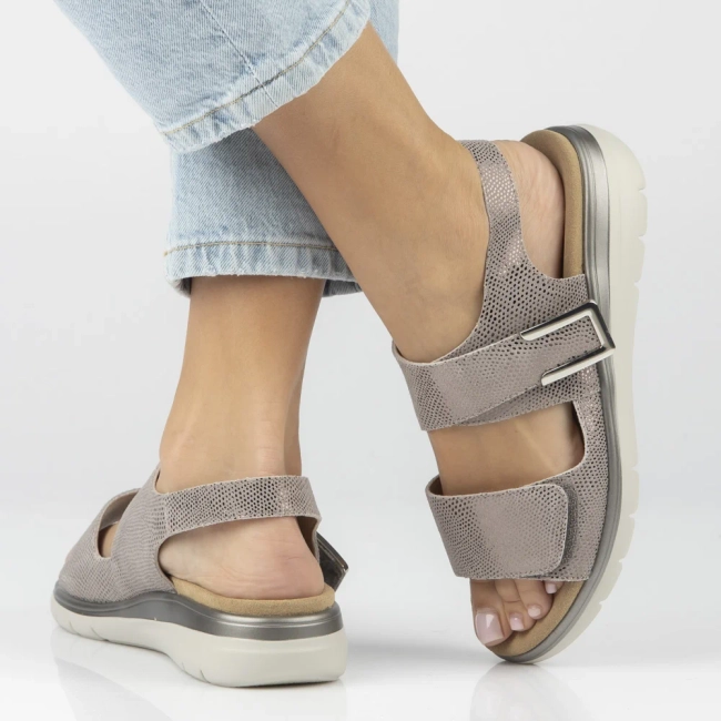 Leather sandals Filippo DS7850/26 TP beige