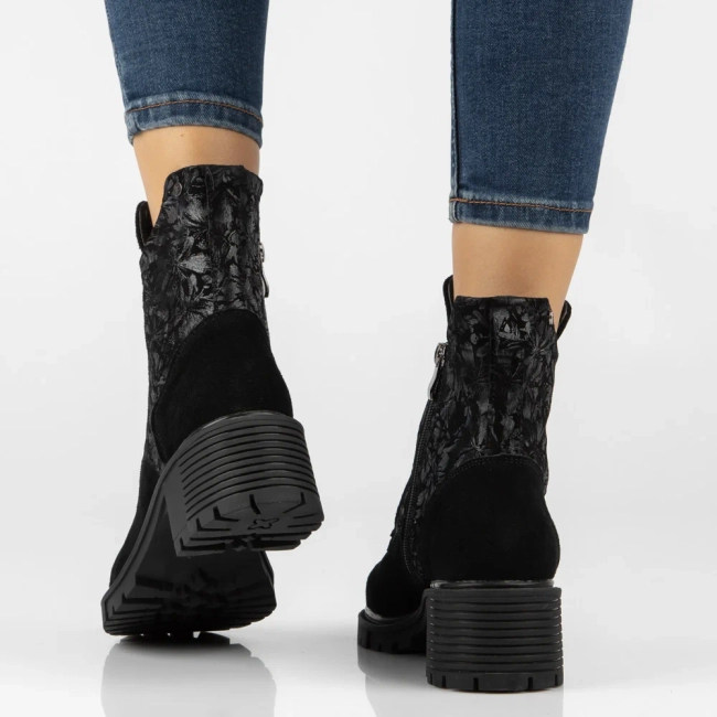 Leather heeled ankle boots Filippo DBT8021/26 BK GR black