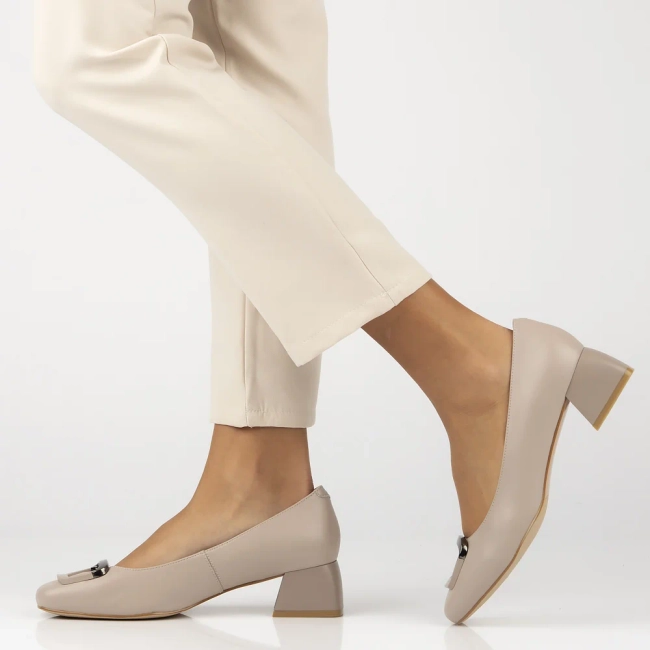 Leather shoes Filippo DP6946/25 BE beige