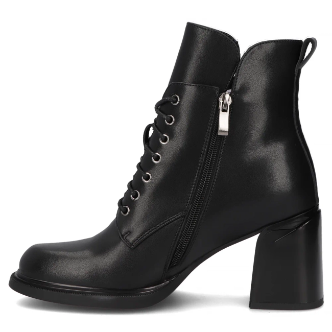 Leather ankle boots Filippo DBT7320/25 BK black