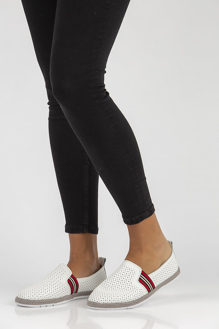 Leather shoes Filippo DP2309/21 WH white