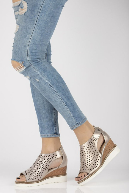 Wedge sandals Filippo DS2074/21 GO gold