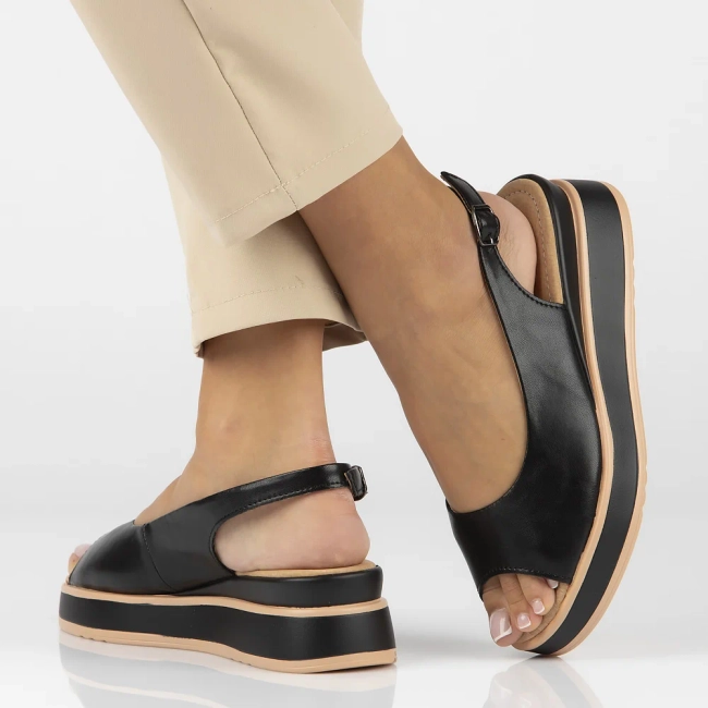 Leather sandals Filippo DS6153/26 BK black