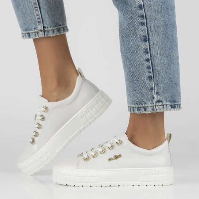 Leather shoes Filippo DP6237/24 WH white