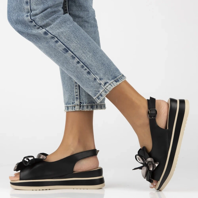 Leather sandals Filippo DS7045/25 BK black