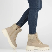 Skórzane trapery na platformie Filippo DBT6381/24 BE beżowe