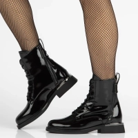 Leather ankle boots Filippo DBT7242/25 BK L black